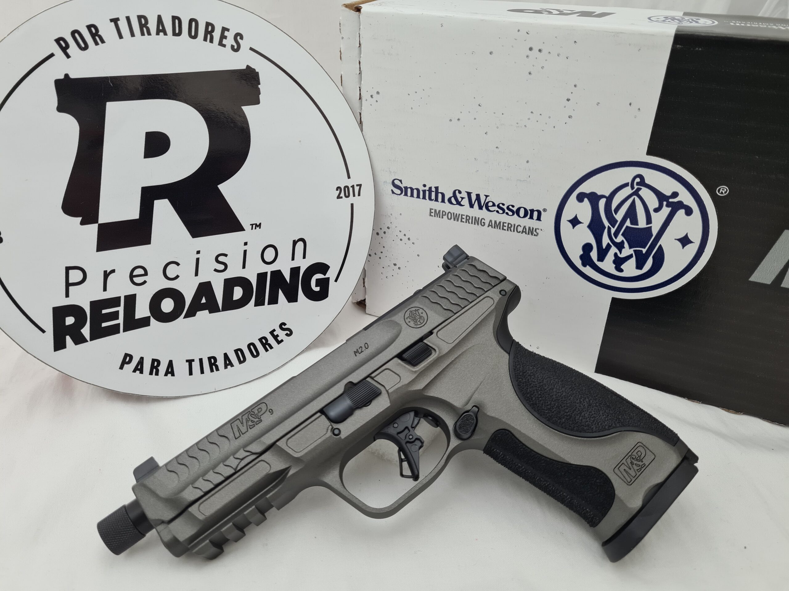 Pistola Smith & Wesson M&P 9 con Caño Roscado