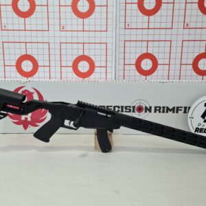 Carabina a cerrojo Ruger Precision 22LR