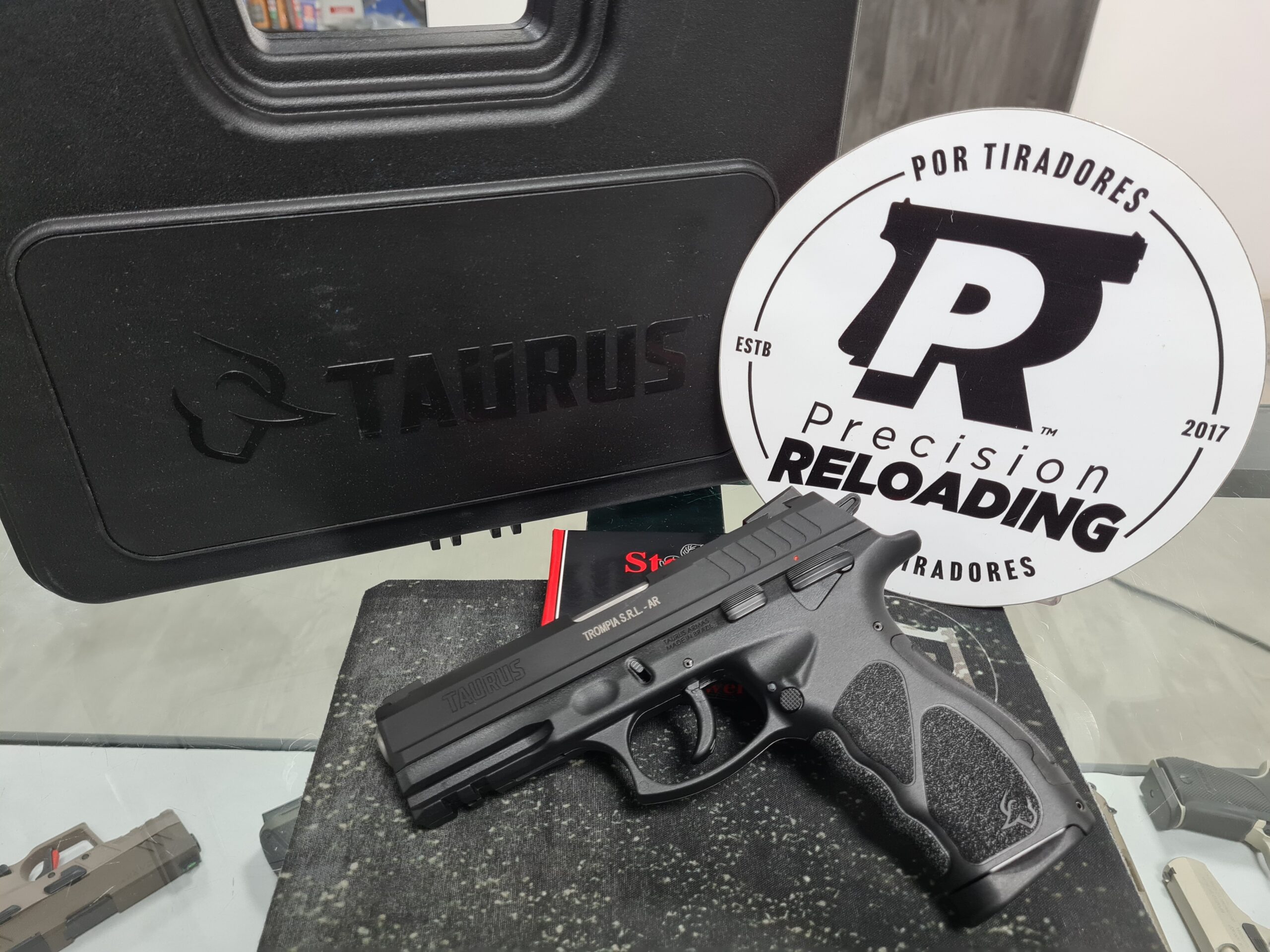 Pistola Taurus TH9 Matte Calibre 9mm - Image 2