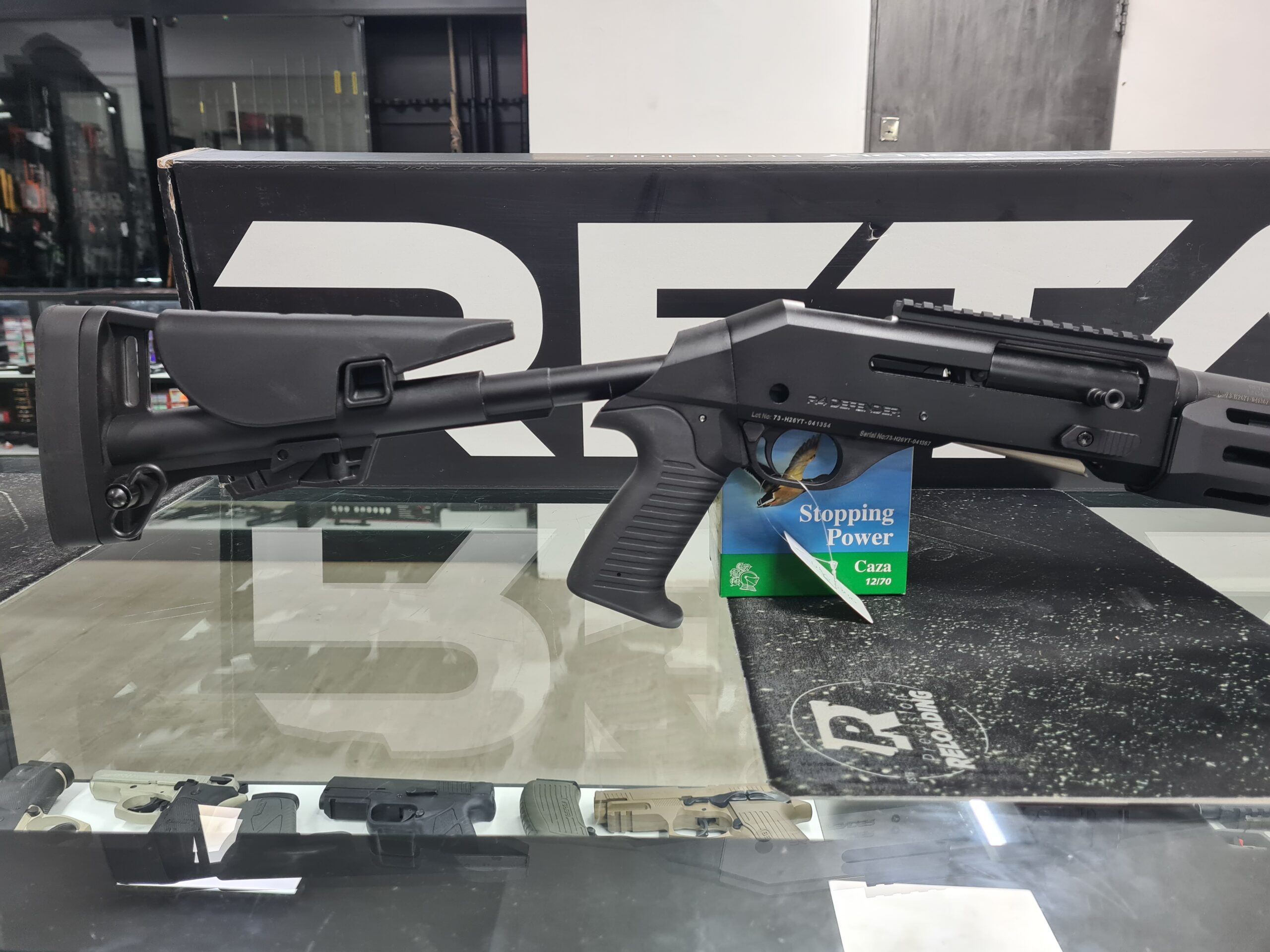 Escopeta Retay R4 Defender Calibre 12/70 - Image 3